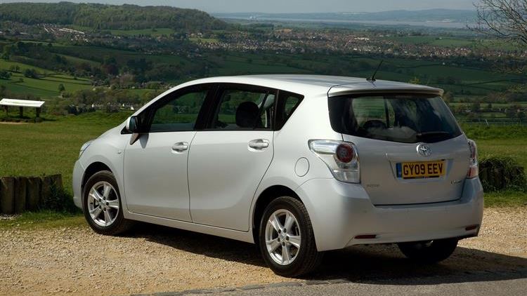 Toyota Verso 09 13 Used Car Review Car Review Rac Drive