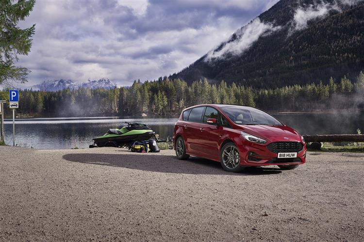 New Ford S-MAX review