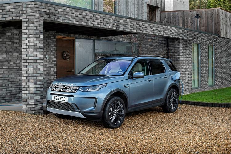 New Land Rover Discovery Sport P300e PHEV review