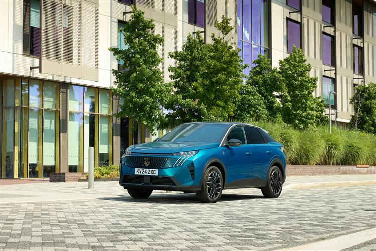 New Peugeot 3008 Plug-in Hybrid 195 e-DSC7 review