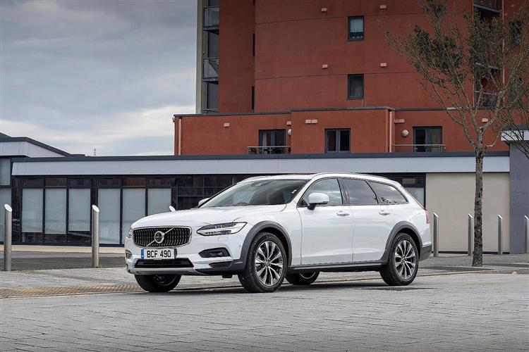 New Volvo V90 Cross Country review