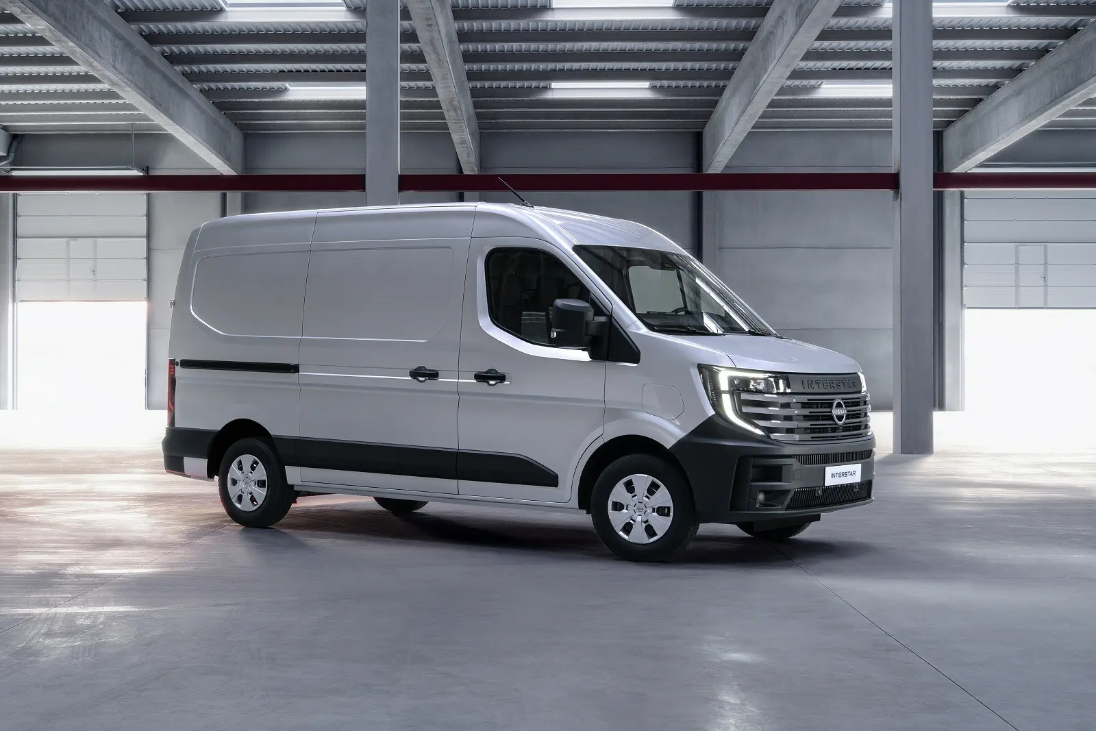 New Nissan Interstar + Review - Image 1