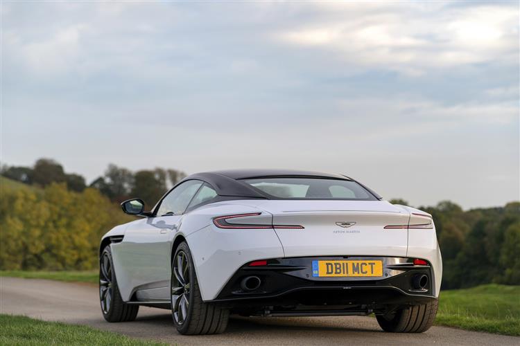 Aston Martin DB11 Volante - The return of the ultimate sports convertible GT image 11