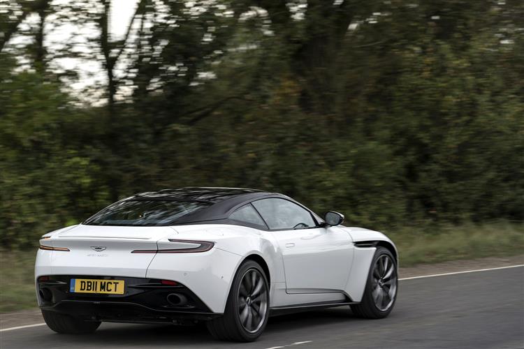 Aston Martin DB11 Volante - The return of the ultimate sports convertible GT image 15
