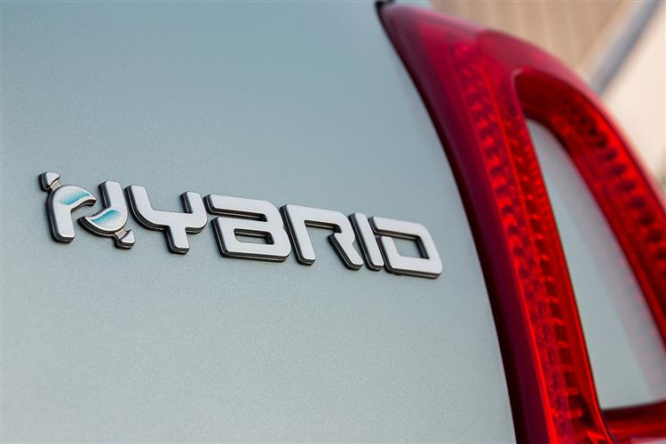 Fiat 500 1.0 Mild Hybrid Red 2dr image 23