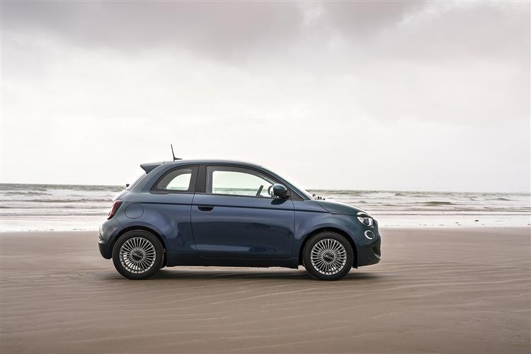 Fiat New 500-e 87kW Red 42kWh 3dr Auto image 9 thumbnail