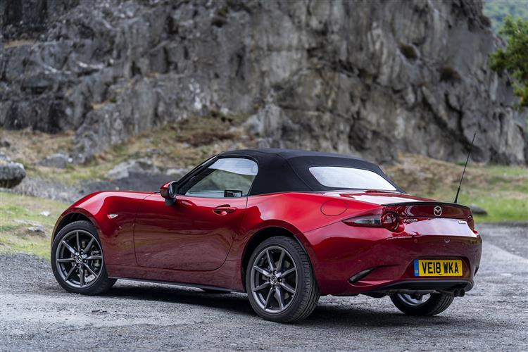 New Mazda Mx 5 1 5 132 Se 2dr Petrol Convertible