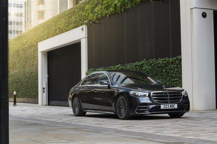 MercedesBenz S CLASS SALOON S580e L AMG Line Premium Executive 4dr 9G