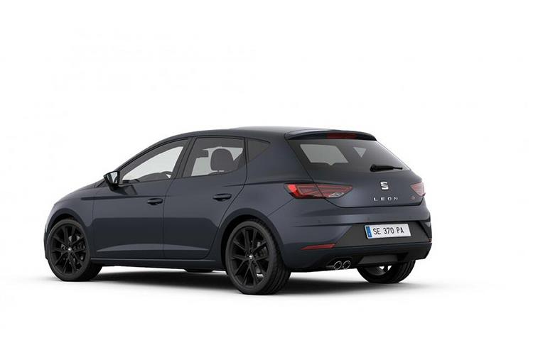 SEAT Leon FR Black Edition - Expert Review