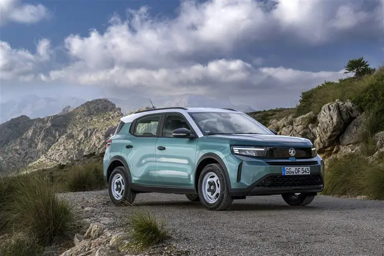 Image of the Vauxhall Frontera Hybrid e-DCT6