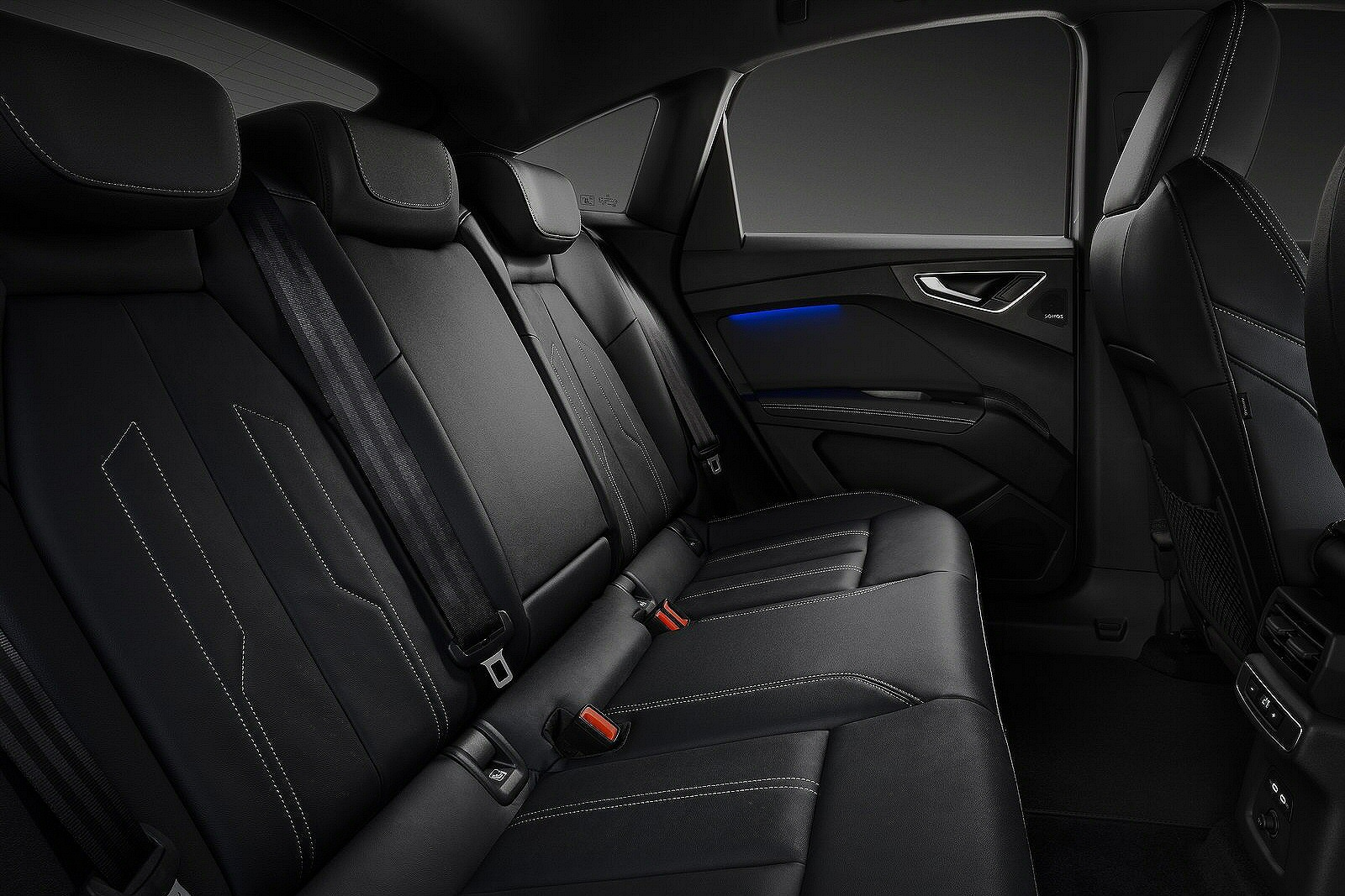 AUDI Q4 E-TRON SPORTBACK Sport Quattro 50 | 82 kWh [Comfort & Sound Pack + Tech Pack]