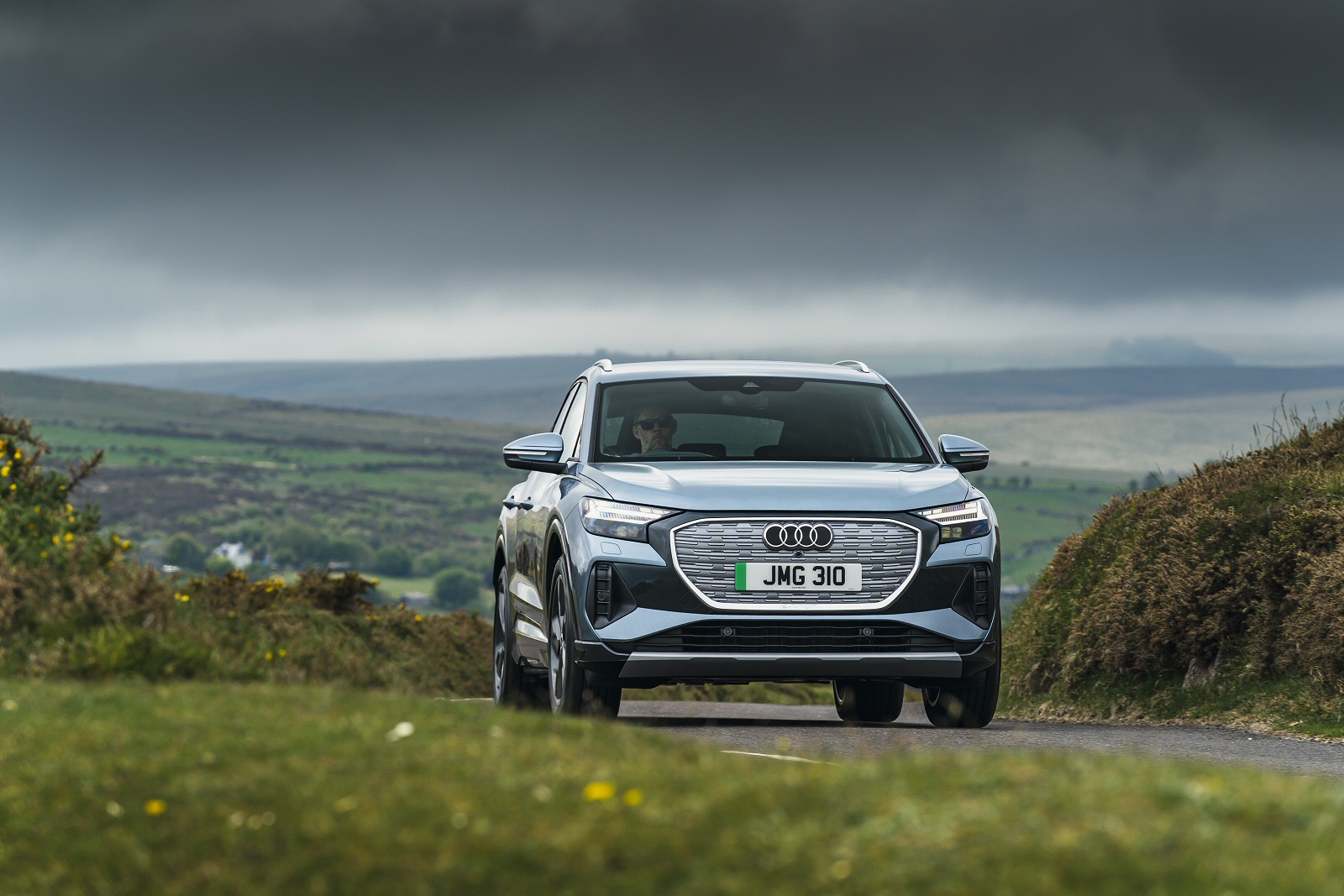 AUDI Q4 E-TRON ESTATE S Line 40 | 82 kWh [Comfort & Sound Pack]