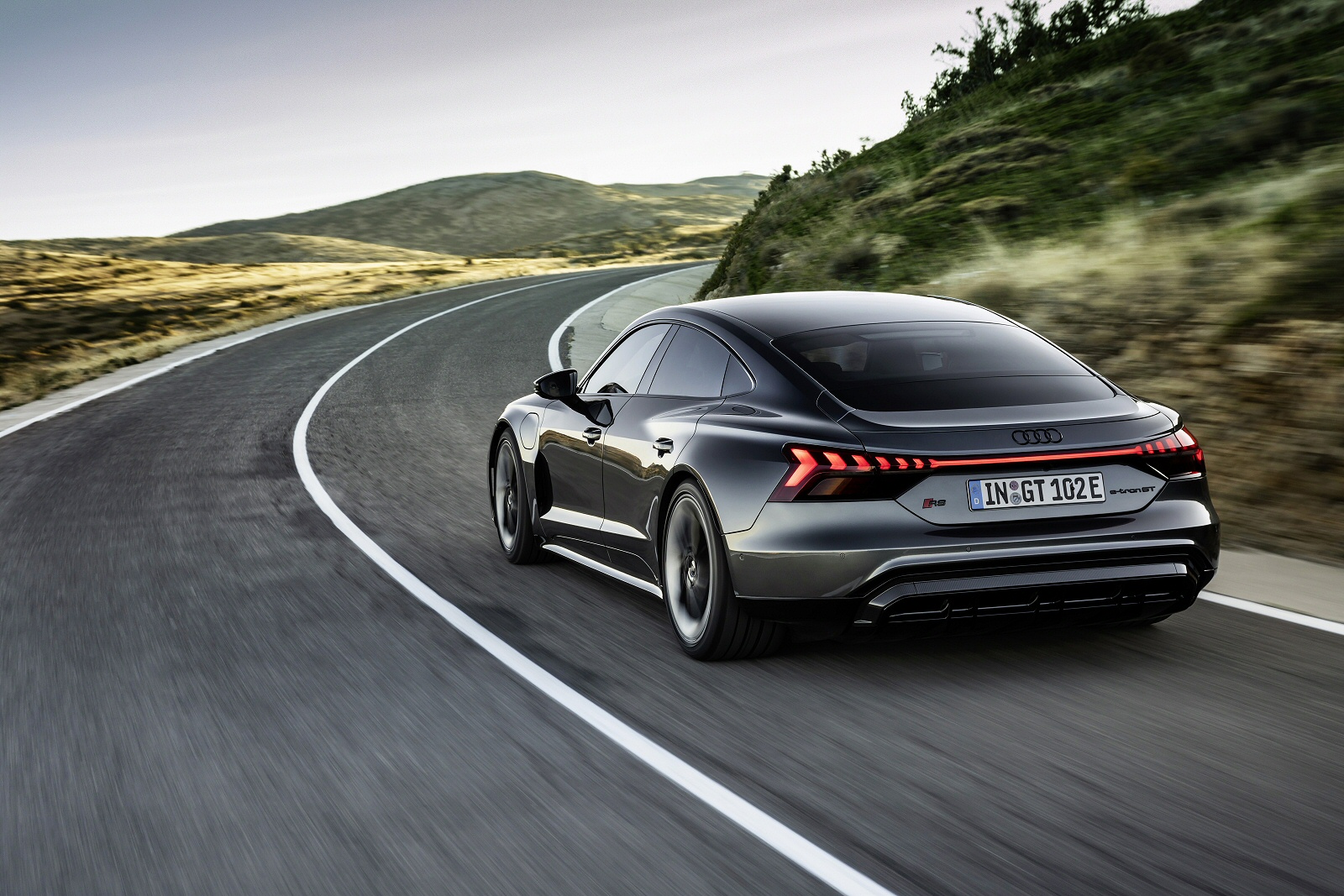 AUDI RS E-TRON GT SALOON Carbon Black  | 93 kWh