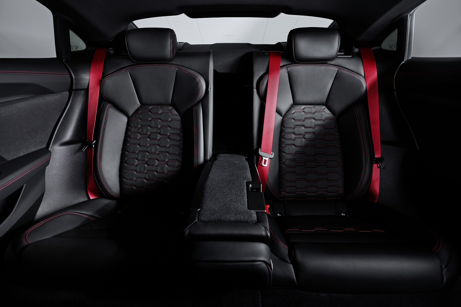 AUDI RS E-TRON GT SALOON Carbon Black  | 93 kWh