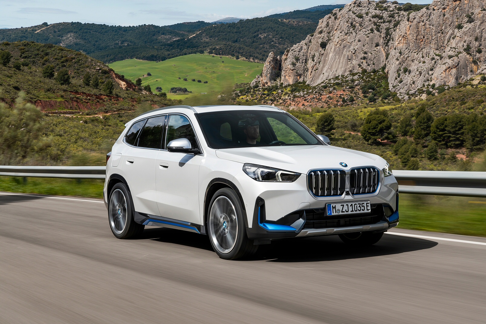 BMW iX1 ELECTRIC ESTATE 230kW xDrive30 M Sport 65kWh 5dr Auto [Pro Pack]