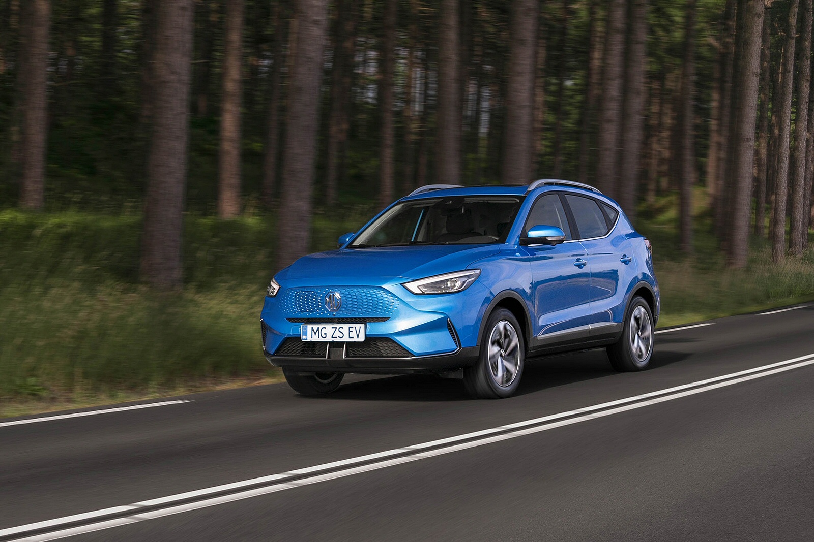 MG MOTOR UK ZS ELECTRIC HATCHBACK 130kW Trophy EV 51kWh 5dr Auto