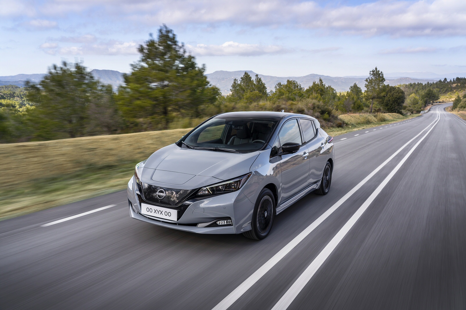 NISSAN LEAF HATCHBACK 110kW N-Connecta 39kWh 5dr Auto