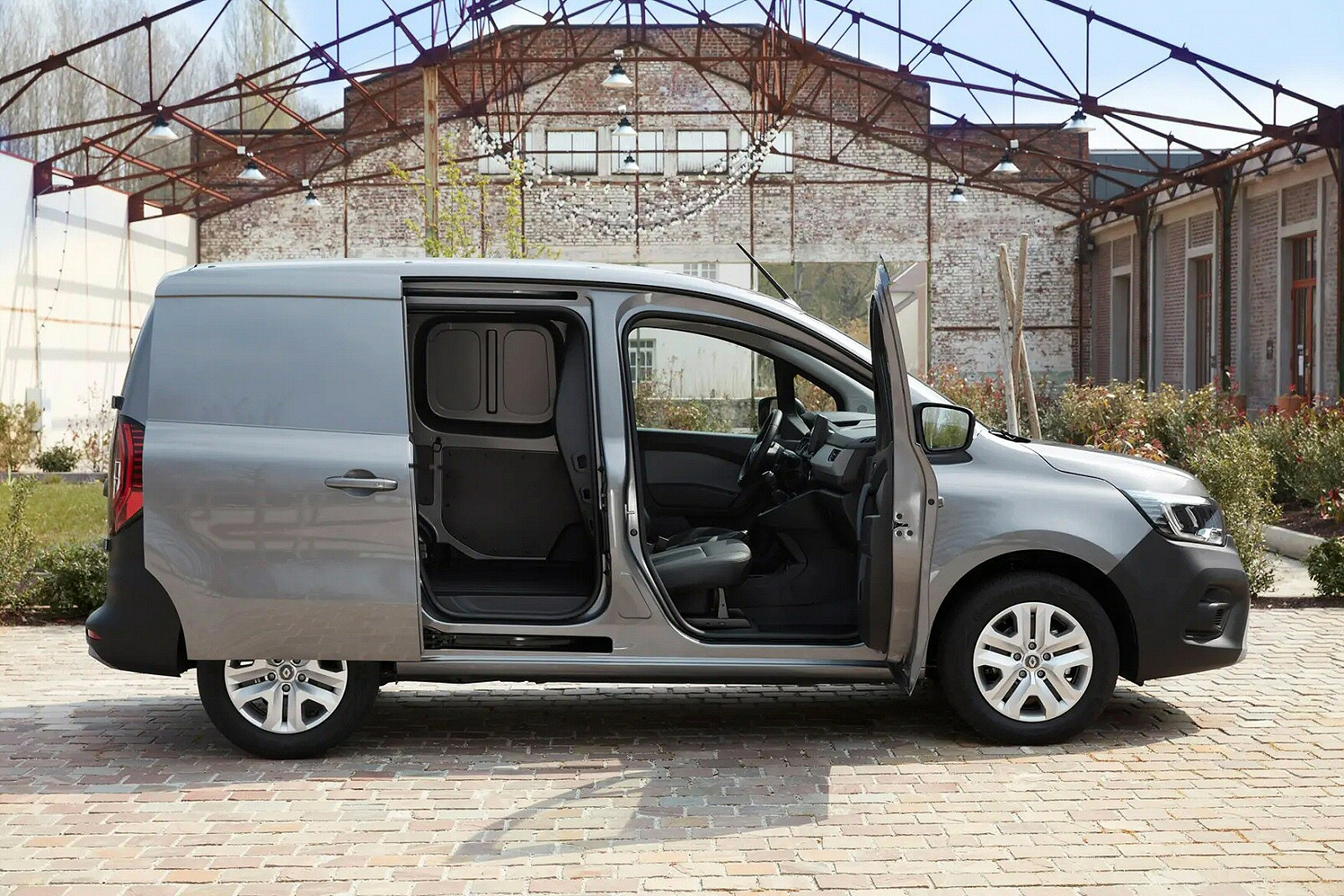 RENAULT KANGOO L2 E-TECH LL21 90kW 44kWh Start Van Auto