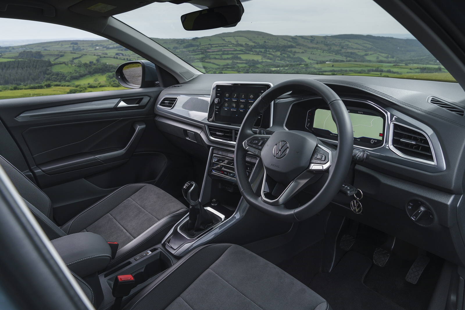 VOLKSWAGEN T-ROC HATCHBACK 1.5 TSI EVO R-Line 5dr DSG