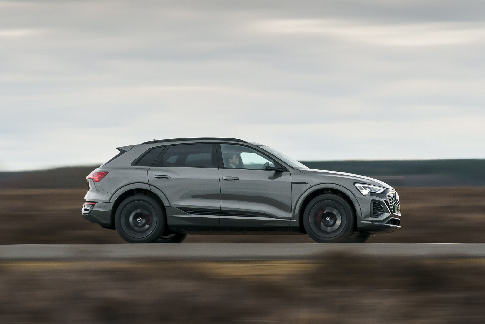 AUDI Q8 E-TRON ESTATE 250kW 50 Quattro 95kWh Sport 5dr Auto