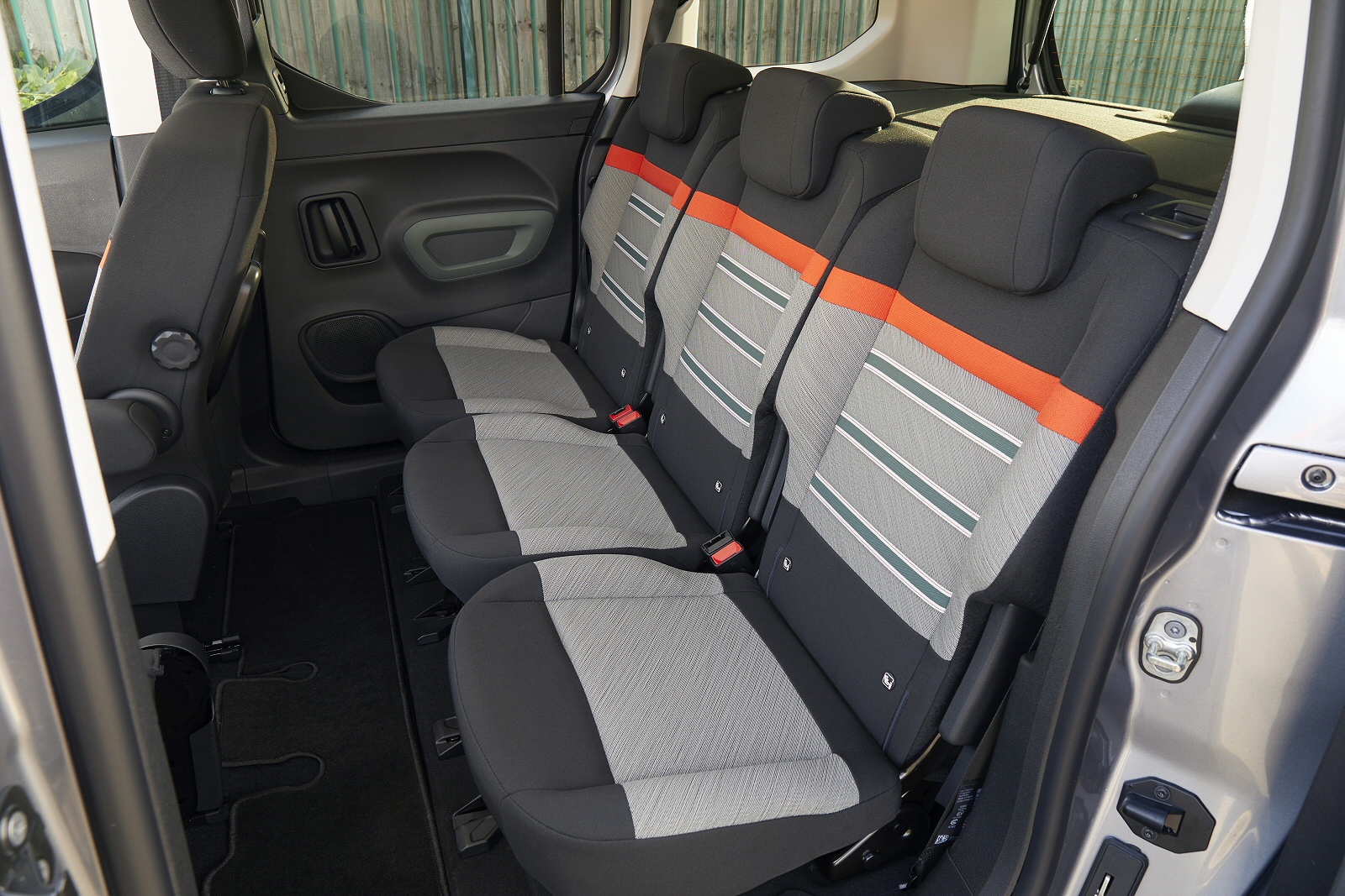 CITROEN E-BERLINGO ELECTRIC ESTATE 100kW Flair XTR XL 50kWh 5dr Auto [7 seat]