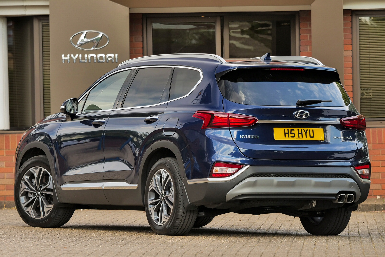 HYUNDAI SANTA FE ESTATE 1.6 TGDi Hybrid Ultimate 5dr Auto Lease Deals OSV