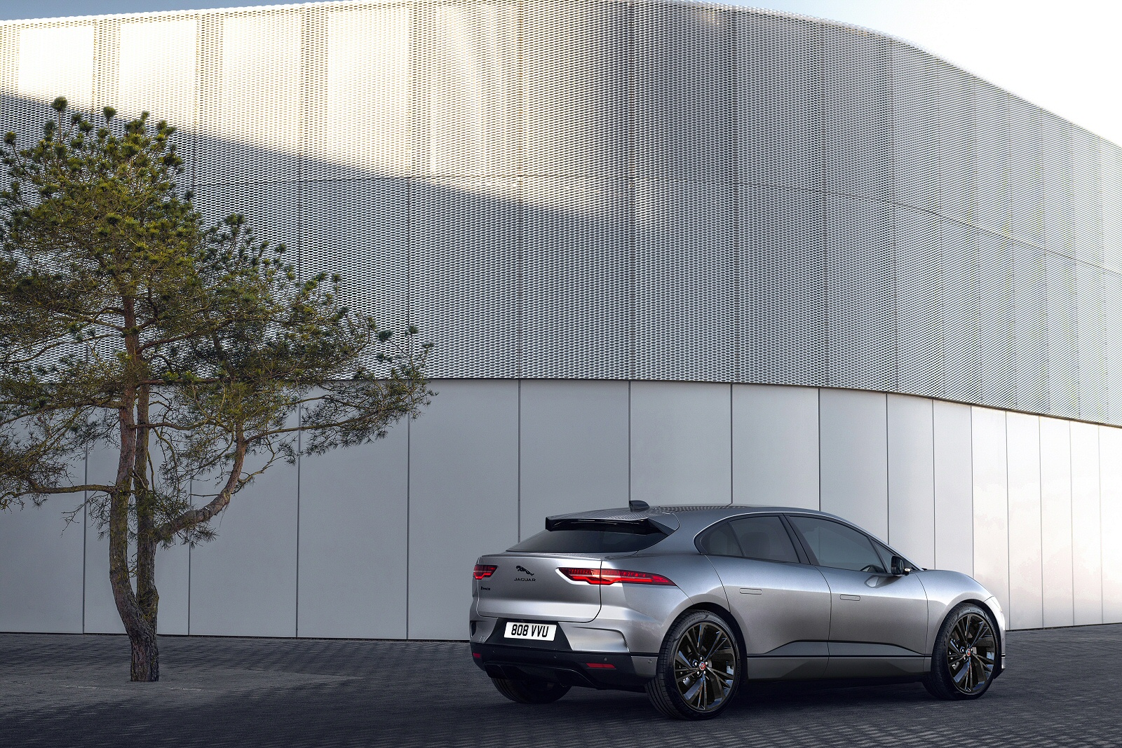 JAGUAR I-PACE ESTATE 294kW EV400 R-Dynamic SE Black 90kWh 5dr Auto