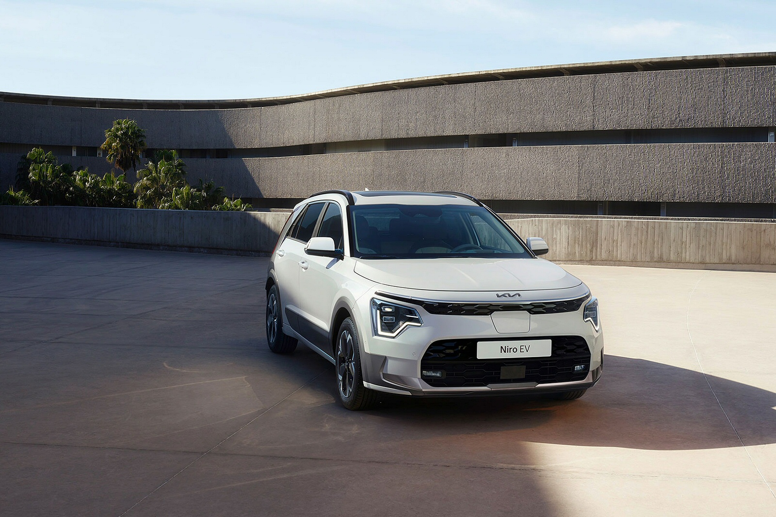 KIA NIRO EV ESTATE 150kW 4 64kWh 5dr Auto