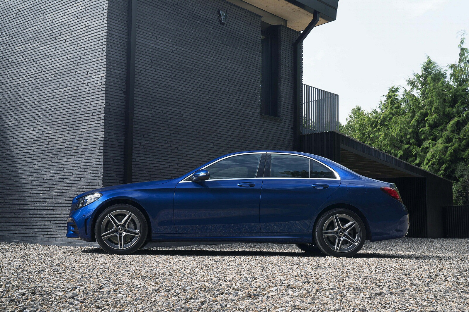 Mercedes Benz C Class Saloon Special Editions C300e Amg Line Night Edition Premium 4dr 9g Tronic Lease Deals