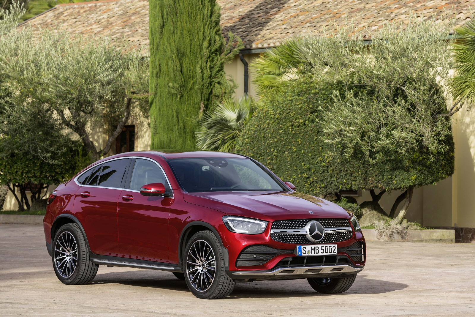 MERCEDES-BENZ GLC DIESEL COUPE GLC 220d 4Matic AMG Line 5dr 9G-Tronic