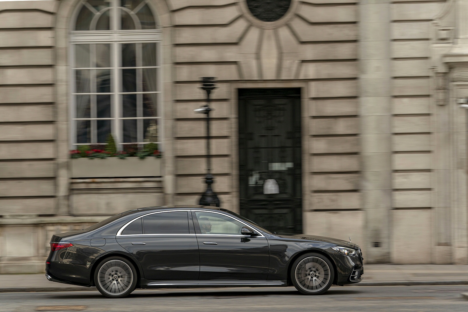 MERCEDES-BENZ S CLASS DIESEL SALOON S400d L 4Matic AMG Line Premium ...