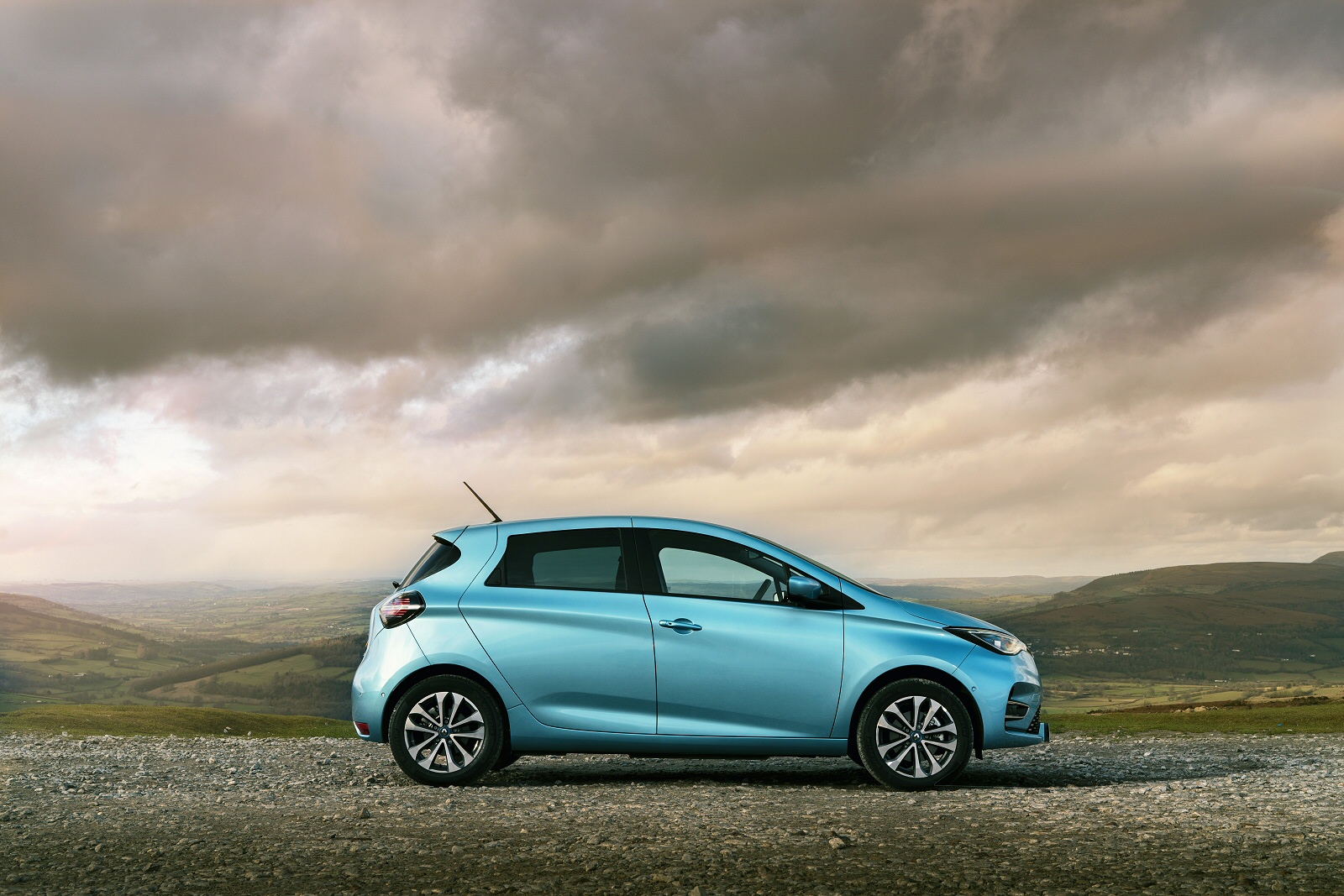 RENAULT ZOE HATCHBACK SPECIAL EDITION 100kW GT R135 50kWh Rapid Charge 5dr Auto