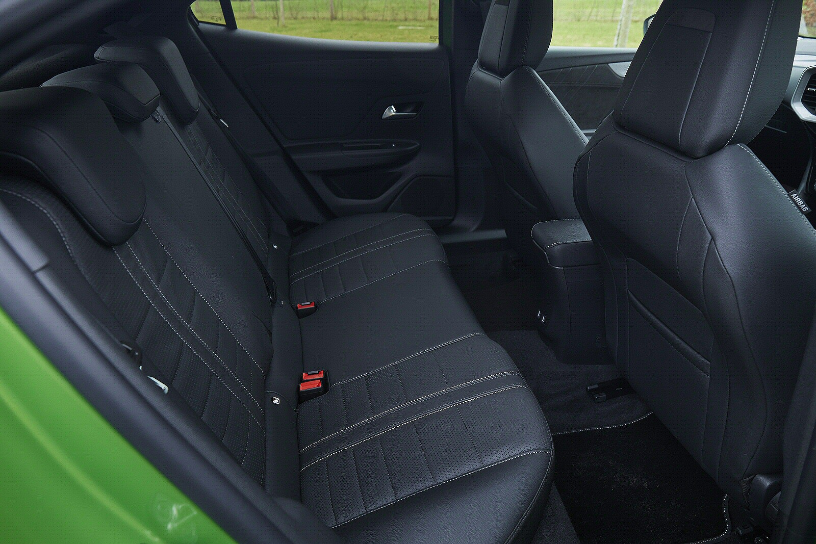 VAUXHALL MOKKA ELECTRIC HATCHBACK 100kW GS 50kWh 5dr Auto