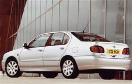 Car review: Nissan Primera (1999 - 2002)