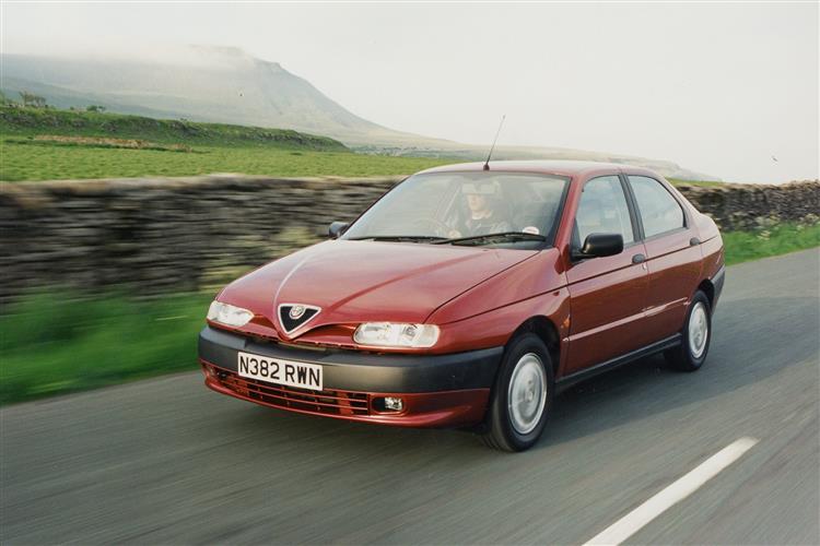 New Alfa Romeo 146 (1995 - 2000) review