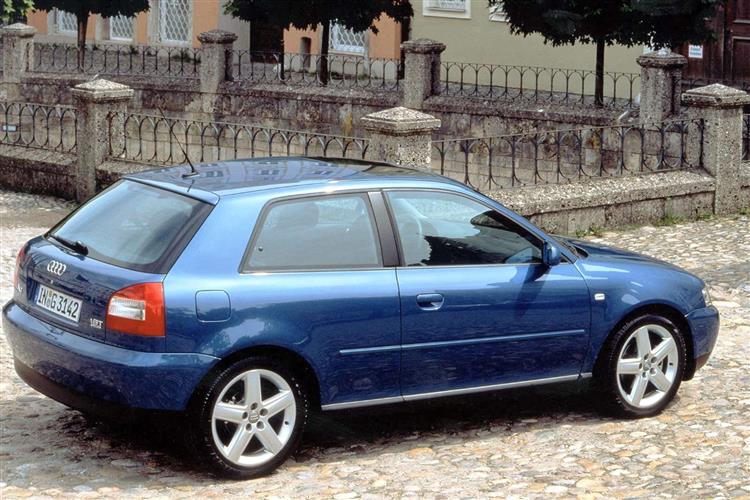 Audi A3 1996 8L Hatchback (1996 - 2000) reviews, technical data, prices