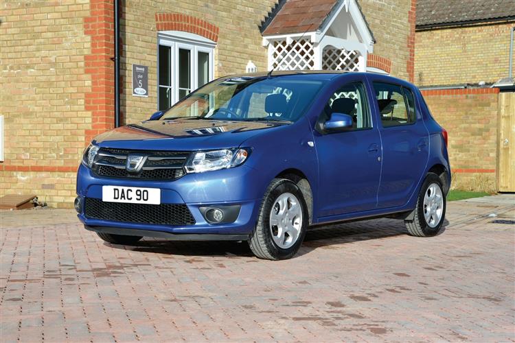 New Dacia Sandero (2013 - 2017) review