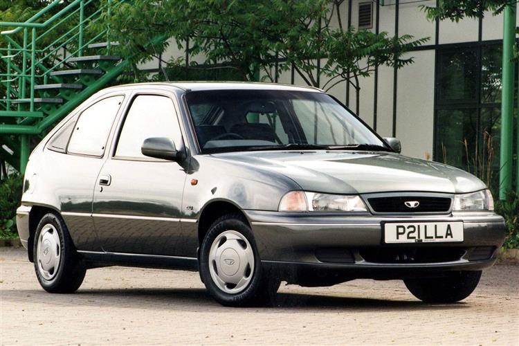 New Daewoo Nexia (1995 - 1997) review