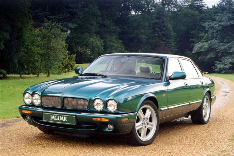 New Jaguar XJ8 (1997 - 2003) review