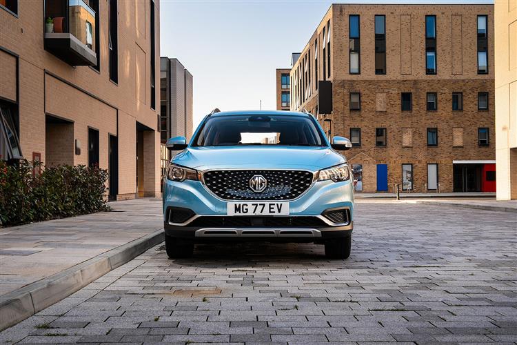 MG MOTOR UK ZS 115kW Trophy Connect EV Long Range73kWh 5dr Auto