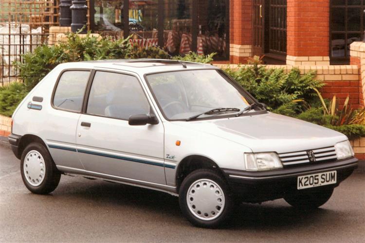 New Peugeot 205 (1983 - 1997) review