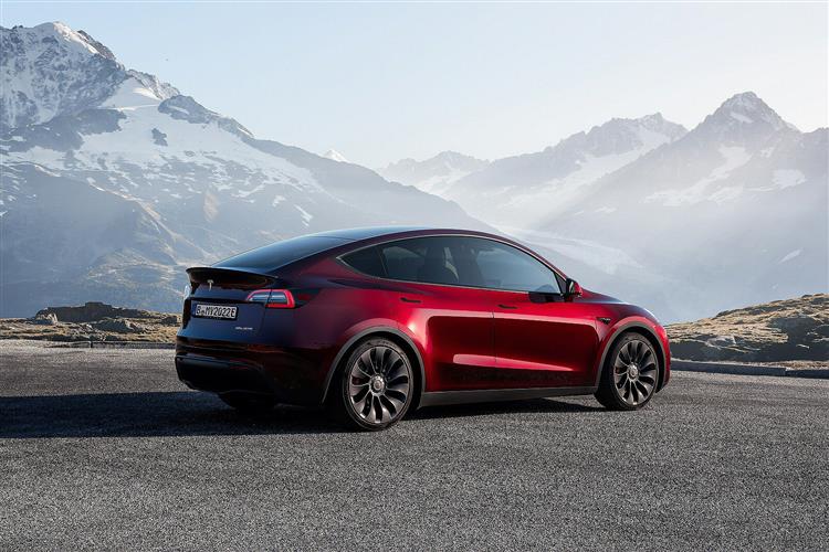 New Tesla Model Y (2021 - 2024) review