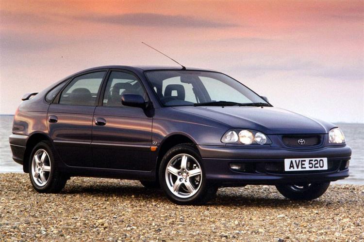 New Toyota Avensis (1998 - 2003) review