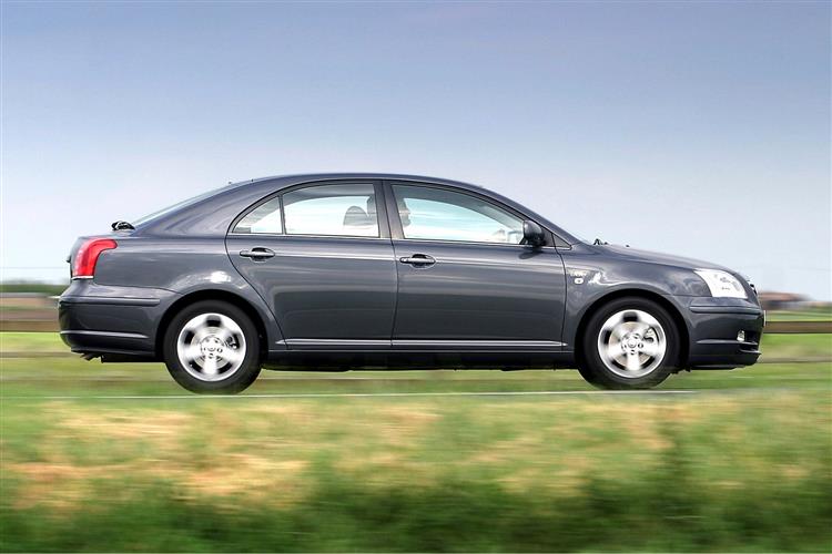 New Toyota Avensis (2003 - 2009) review