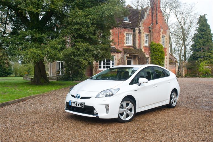 New Toyota Prius [XW30](2009-2016) review