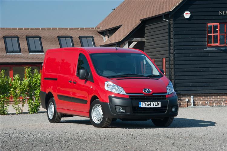 New Toyota Proace (2013 - 2016) review