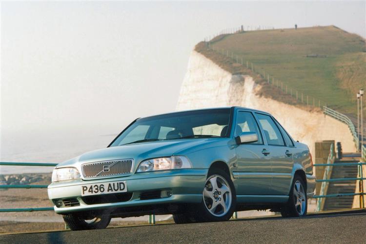 New Volvo S70 / V70 (1996 - 2000) review