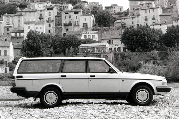 New Volvo 240 (1983 - 1993) review