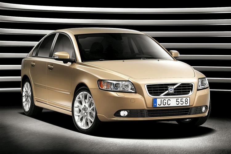 New Volvo S40 (2004 - 2012) review