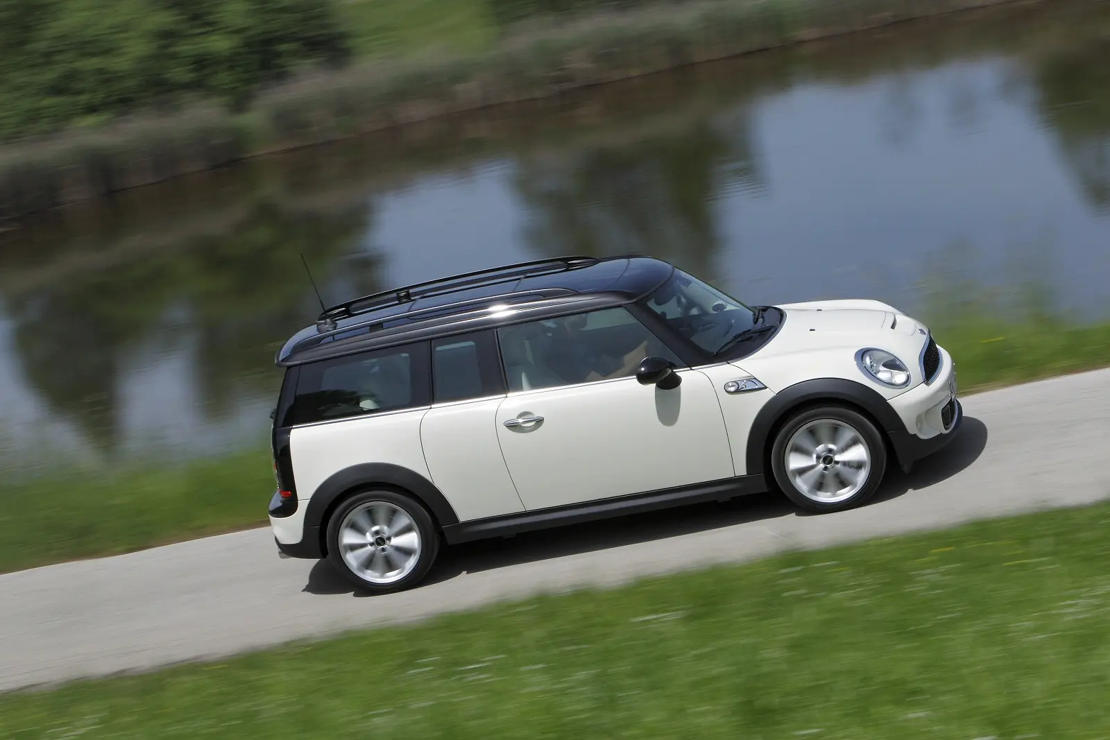 Used MINI Clubman [R55] (2007-2014) + Guide - Image 1